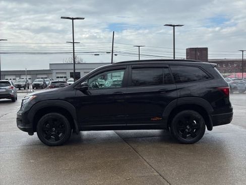 Used 2022 Honda Pilot TrailSport image 9