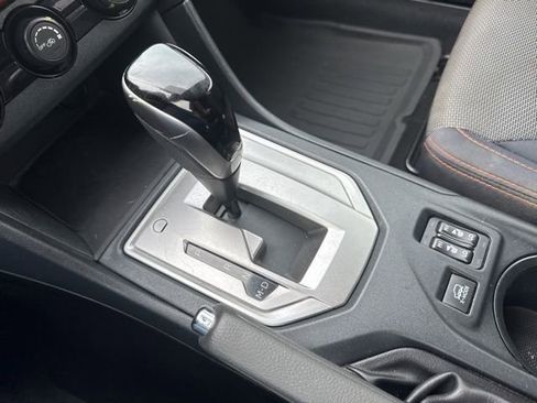 Used 2019 Subaru Crosstrek 2.0i Premium image 21