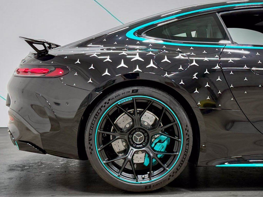 Used 2025 Mercedes-Benz AMG GT 63 w/ Driver Assistance Package image 13