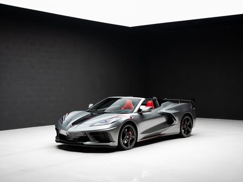 Used 2023 Chevrolet Corvette Stingray Preferred Conv w/ Z51 Performance Package RWD image 6