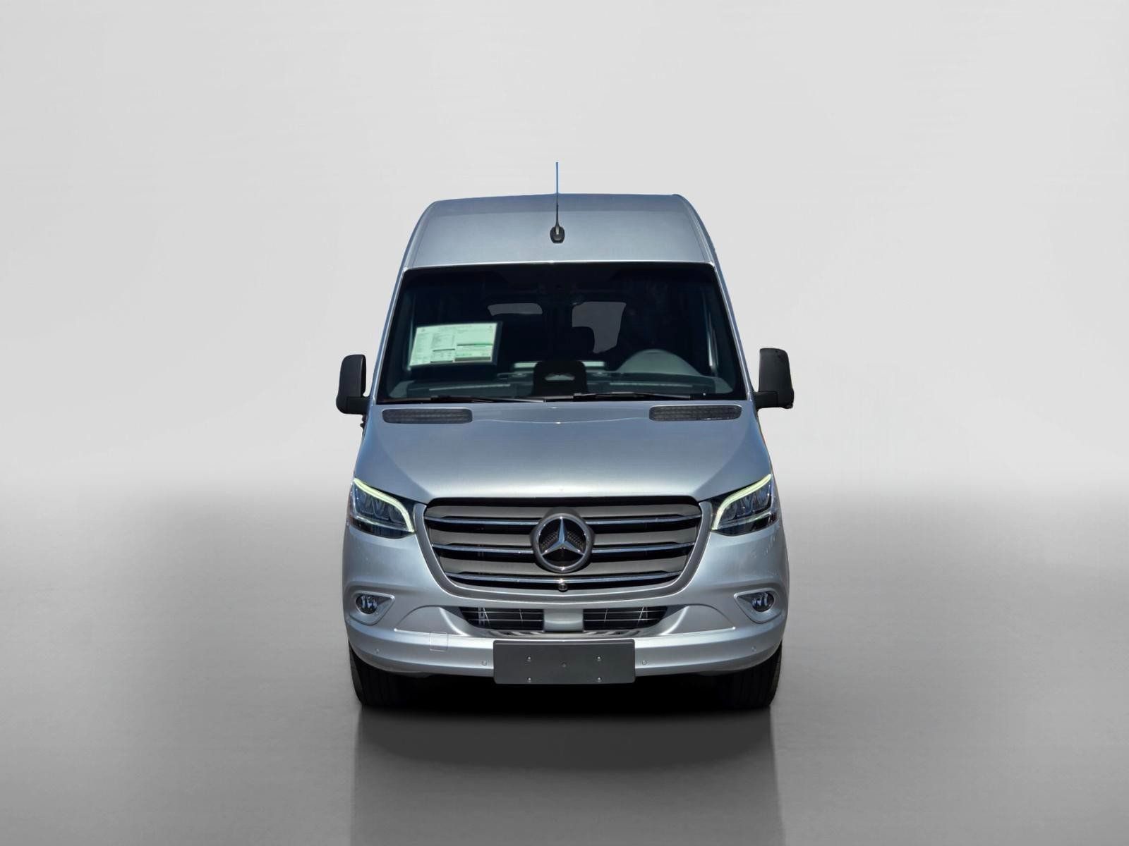 New 2026 Mercedes-Benz Sprinter 2500 image 9