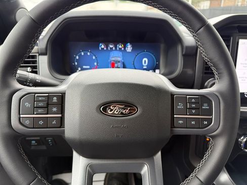 Used 2025 Ford F150 Lariat w/ Equipment Group 501A Mid image 33