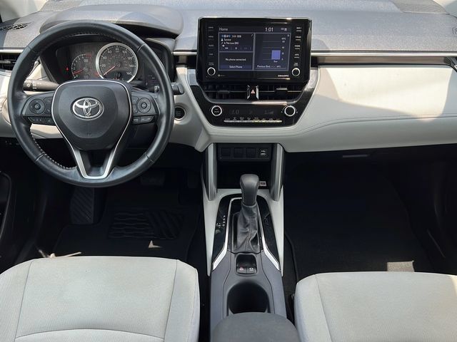 Used 2022 Toyota Corolla Cross LE FWD image 11