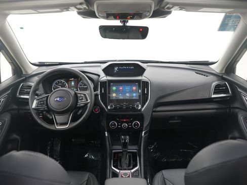 Used 2024 Subaru Forester Touring w/ Convenience Package image 15