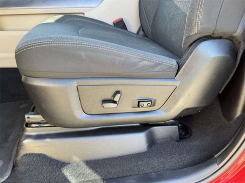 Used 2021 RAM 3500 Big Horn w/ Level 2 Equipment Group image 19