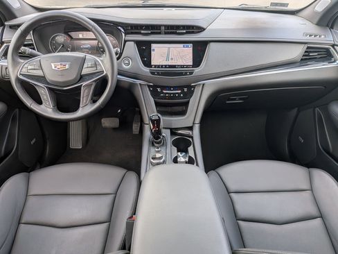 Certified 2025 Cadillac XT5 Premium Luxury AWD/4WD image 20