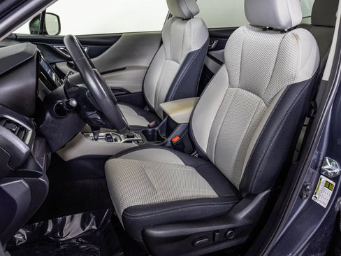 Used 2024 Subaru Forester Premium AWD/4WD image 23