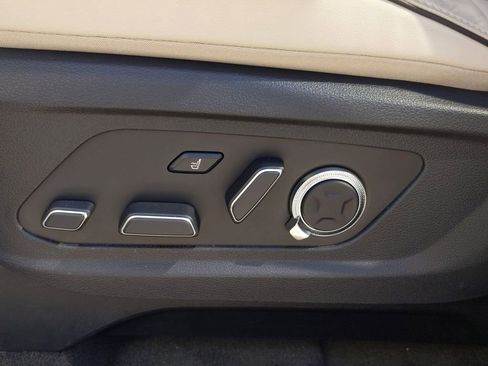 Used 2023 Hyundai Palisade Calligraphy image 20