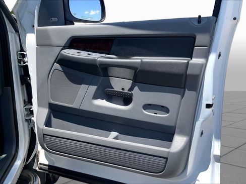 Used 2008 Dodge Ram 1500 Truck Laramie AWD/4WD image 22