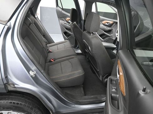 Used 2018 GMC Terrain SLE image 22