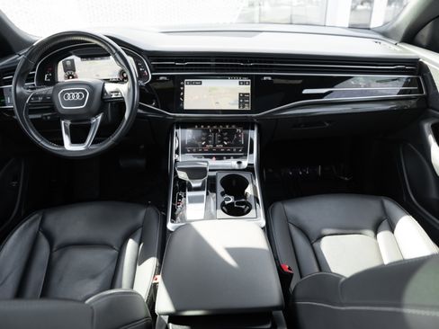 Used 2019 Audi Q8 Prestige w/ Towing Package image 8