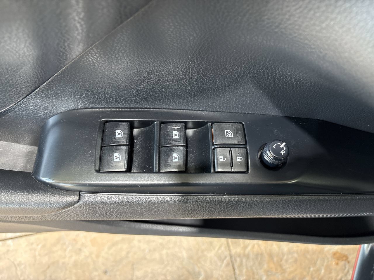 Used 2020 Toyota Camry TRD FWD image 13