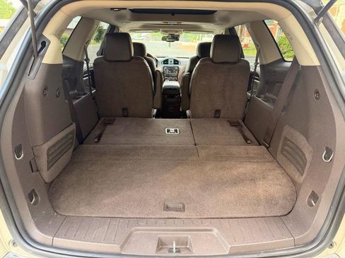 Used 2014 Buick Enclave Premium FWD image 20