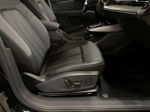 Used 2024 Audi Q4 e-tron Premium w/ Convenience Package image 82