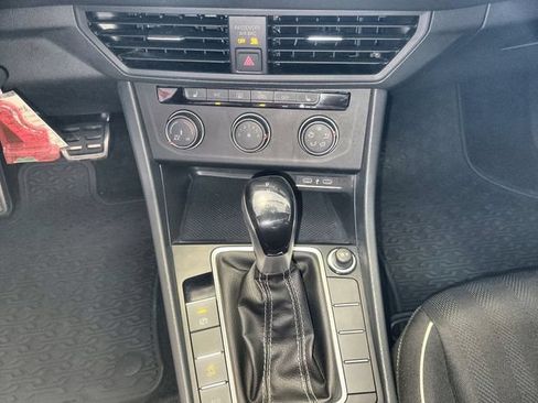 Used 2024 Volkswagen Jetta Sport FWD image 19