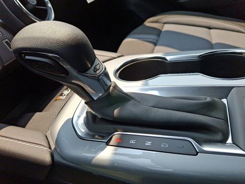 Used 2023 Chevrolet Blazer LT w/ Convenience Package image 14