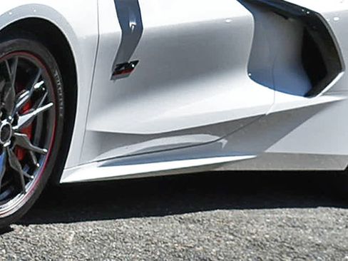 Used 2023 Chevrolet Corvette Stingray Premium Cpe w/ Z51 Performance Package RWD image 43