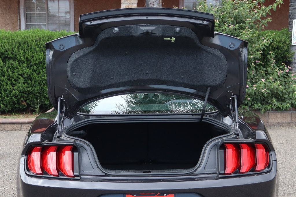 Used 2023 Ford Mustang Coupe RWD image 8
