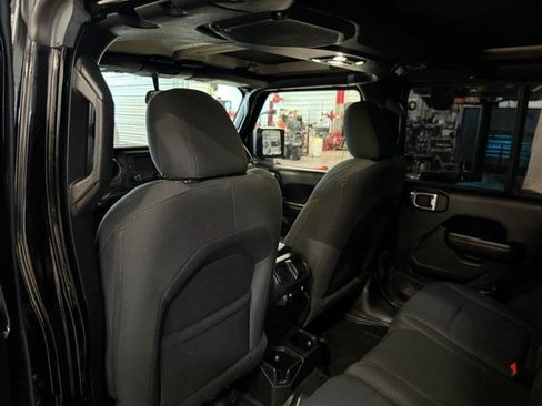 Used 2021 Jeep Wrangler Unlimited Sport w/ Cold Weather Group AWD/4WD image 37
