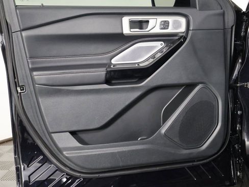 Used 2022 Ford Explorer ST w/ Equipment Group 401A image 13