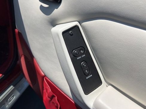 Used 1991 Ford Mustang GT image 35