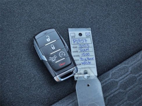 Certified 2025 RAM 1500 Big Horn image 34