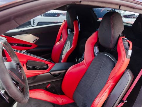 Used 2023 Chevrolet Corvette Stingray Premium Conv w/ Z51 Performance Package RWD image 13