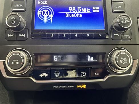 Used 2017 Honda Civic LX image 29