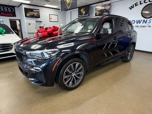 Used 2021 BMW X5 xDrive40i w/ M Sport Package AWD/4WD image 5