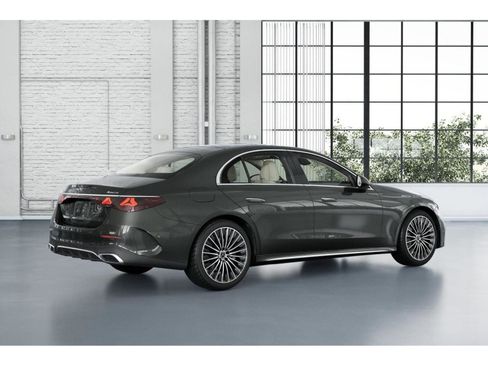 New 2026 Mercedes-Benz E 350 4MATIC Sedan image 6