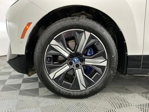 Certified 2023 BMW iX xDrive50 w/ Sport Package AWD/4WD image 31