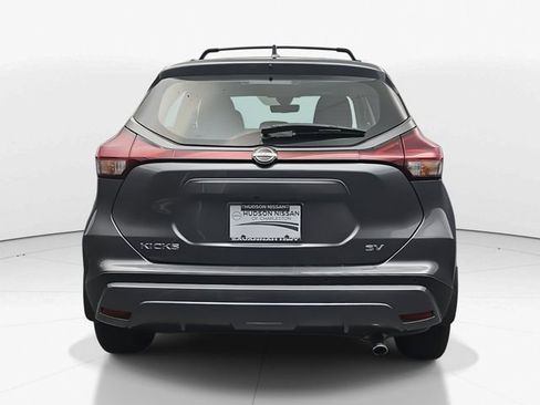 Used 2024 Nissan Kicks SV w/ Interior Electronics Package image 8