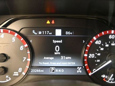 Used 2023 Nissan Titan PRO-4X w/ Pro-4x Utility Package AWD/4WD image 17