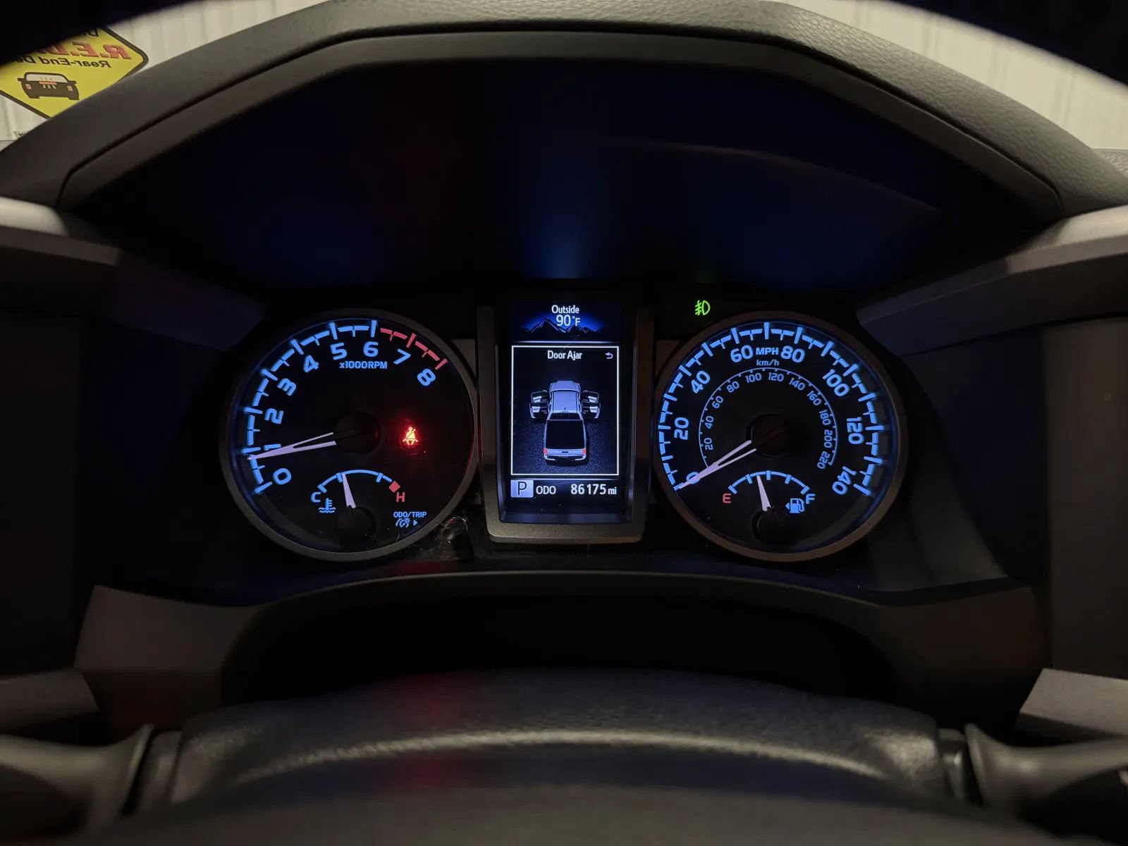 Used 2021 Toyota Tacoma TRD Off-Road w/ Technology Package AWD/4WD image 25