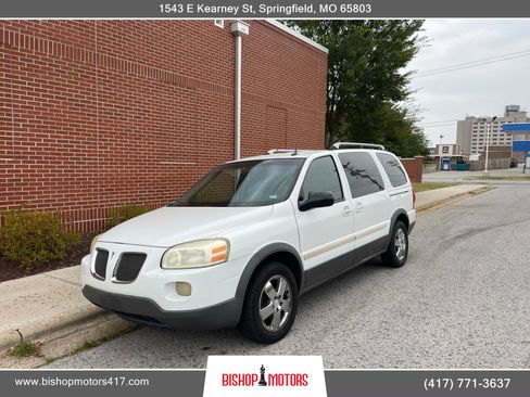 Used 2005 Pontiac Montana SV6 w/ Premium Seating Package image 1