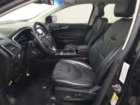 Used 2019 Ford Edge Titanium w/ Canadian Touring Package AWD/4WD image 10