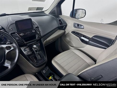 Used 2019 Ford Transit Connect Titanium w/ Titanium Premium Package image 24