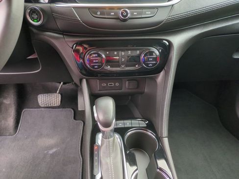 Certified 2022 Buick Encore GX Select w/ Experience Buick Package image 14