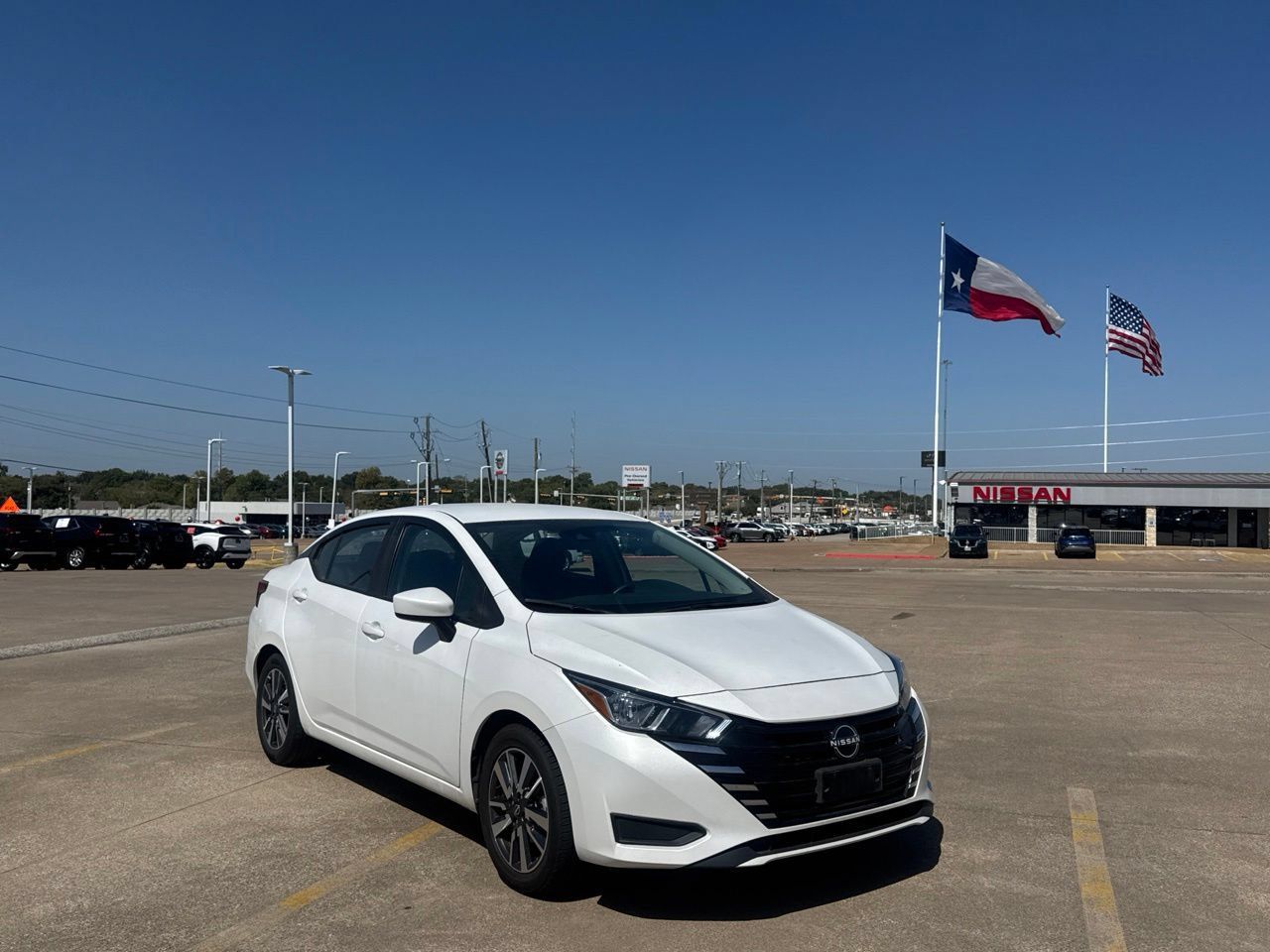 Certified 2023 Nissan Versa SV FWD image 2