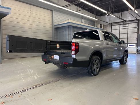 Used 2023 Honda Ridgeline RTL image 11