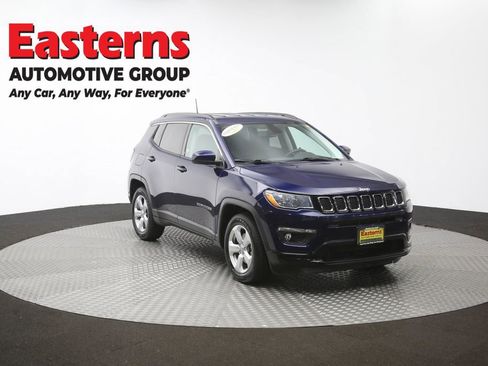 Used 2019 Jeep Compass Latitude FWD image 49