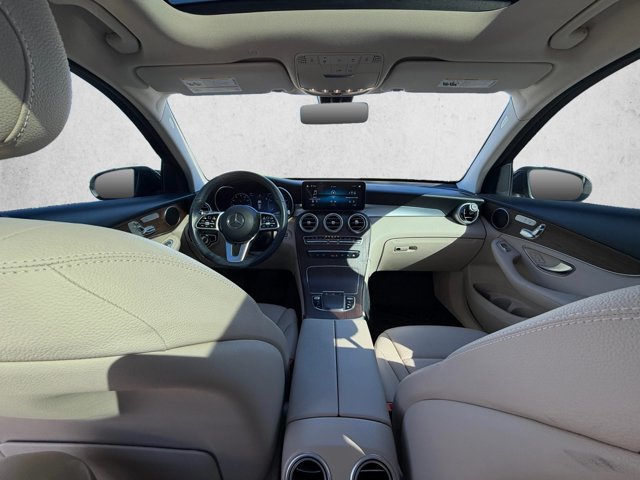 Used 2021 Mercedes-Benz GLC 300 4MATIC image 19