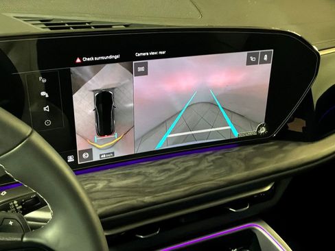 Used 2025 Audi Q5 Premium Plus w/ Premium Plus image 4