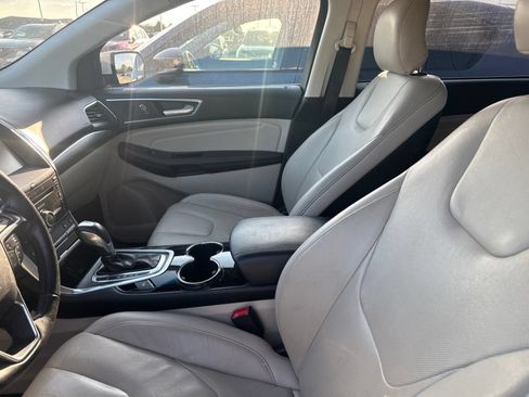 Used 2015 Ford Edge Titanium w/ Equipment Group 302A FWD image 3