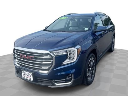 Used 2022 GMC Terrain SLT w/ Infotainment Package II