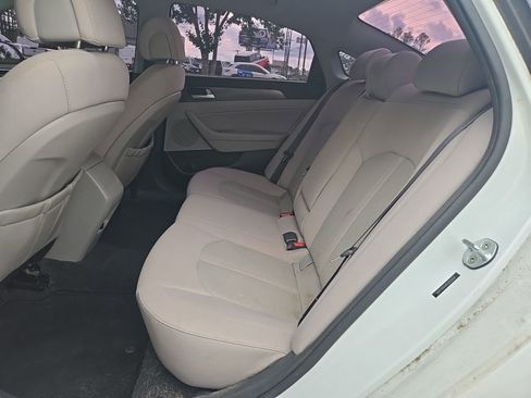 Used 2015 Hyundai Sonata Sport FWD image 9