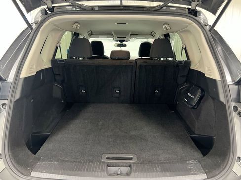 Used 2023 Nissan Rogue S FWD image 22