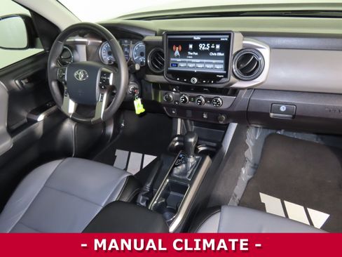 Used 2018 Toyota Tacoma SR5 image 10