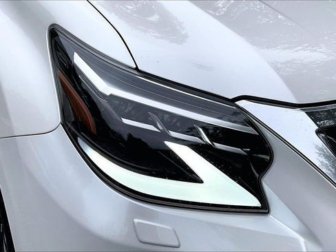 Used 2023 Lexus GX 460 Luxury w/ Sport Design Package image 29