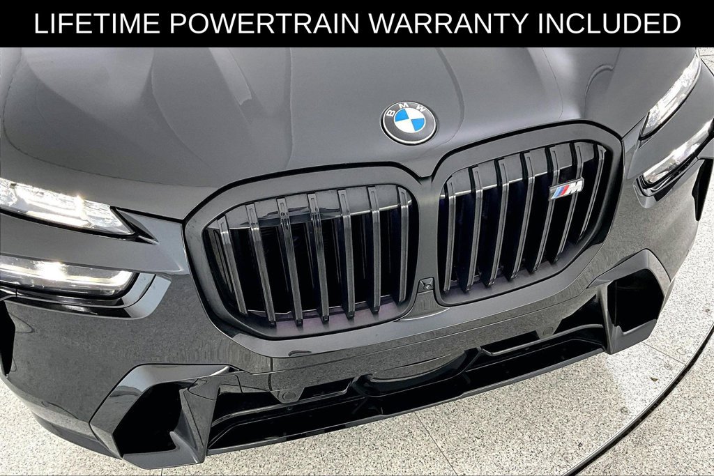Used 2025 BMW X7 M60i AWD/4WD image 34